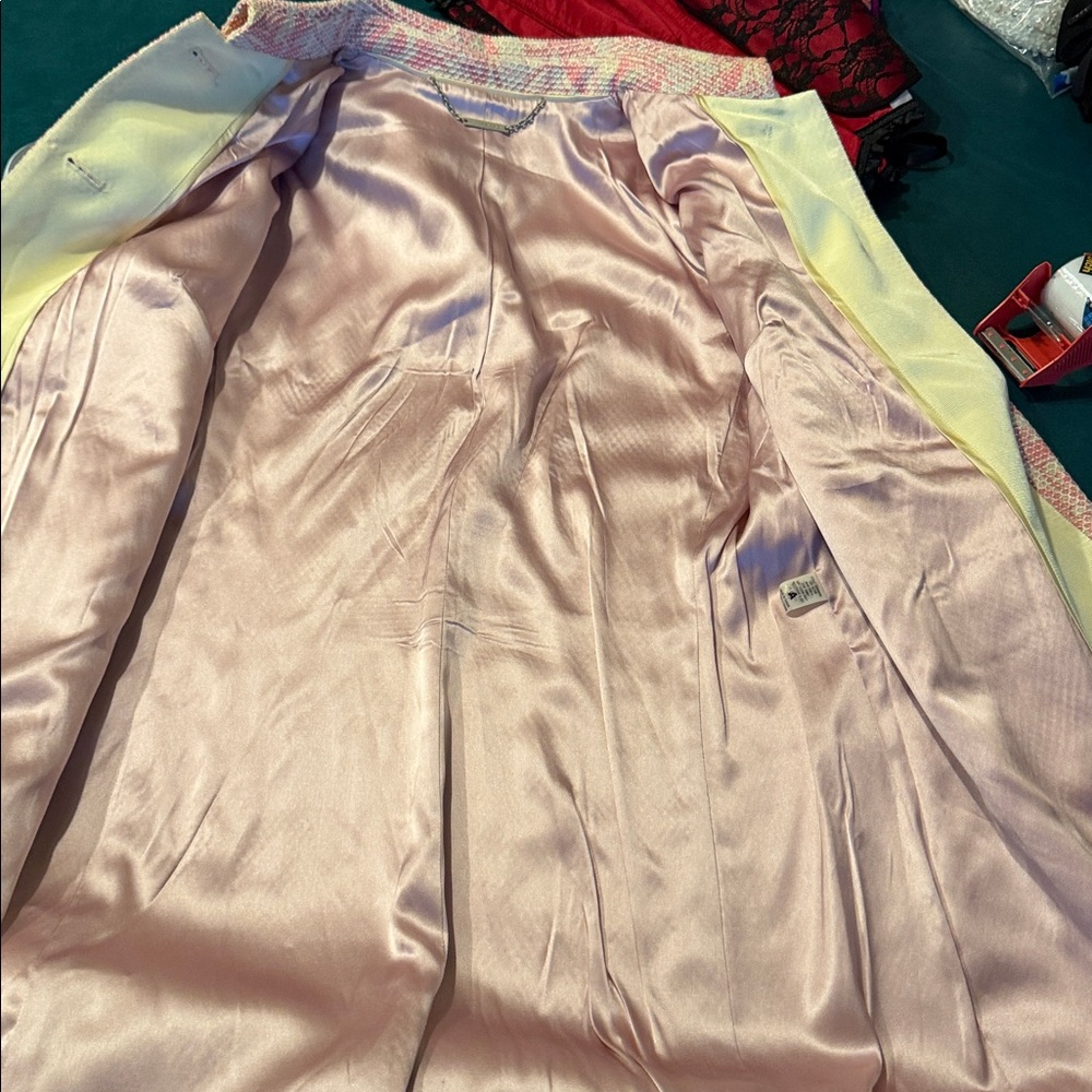 ELIE TAHARI Vintage Floral Coat - Picture 13 of 16